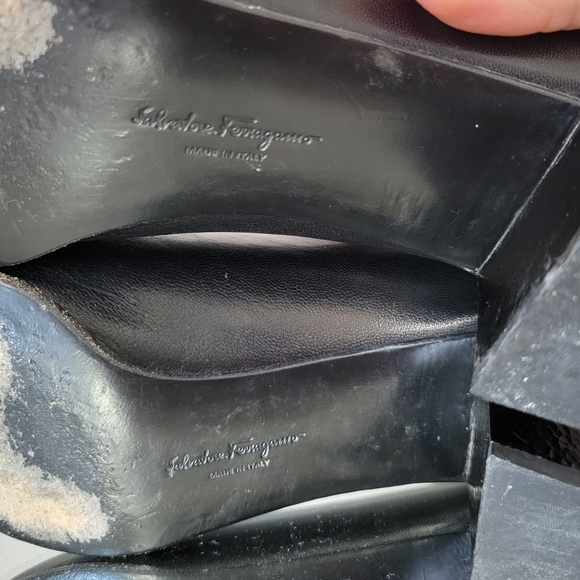 Salvatore Ferragamo Vintage Classic Square Toe Black Leather Block Heel US 7.5 - Picture 10 of 11